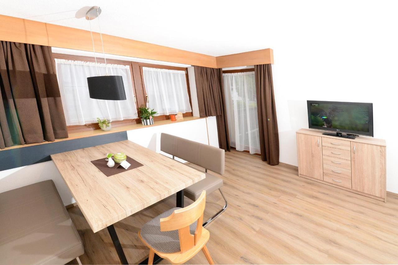 Apart Alpina Huben Längenfeld Esterno foto