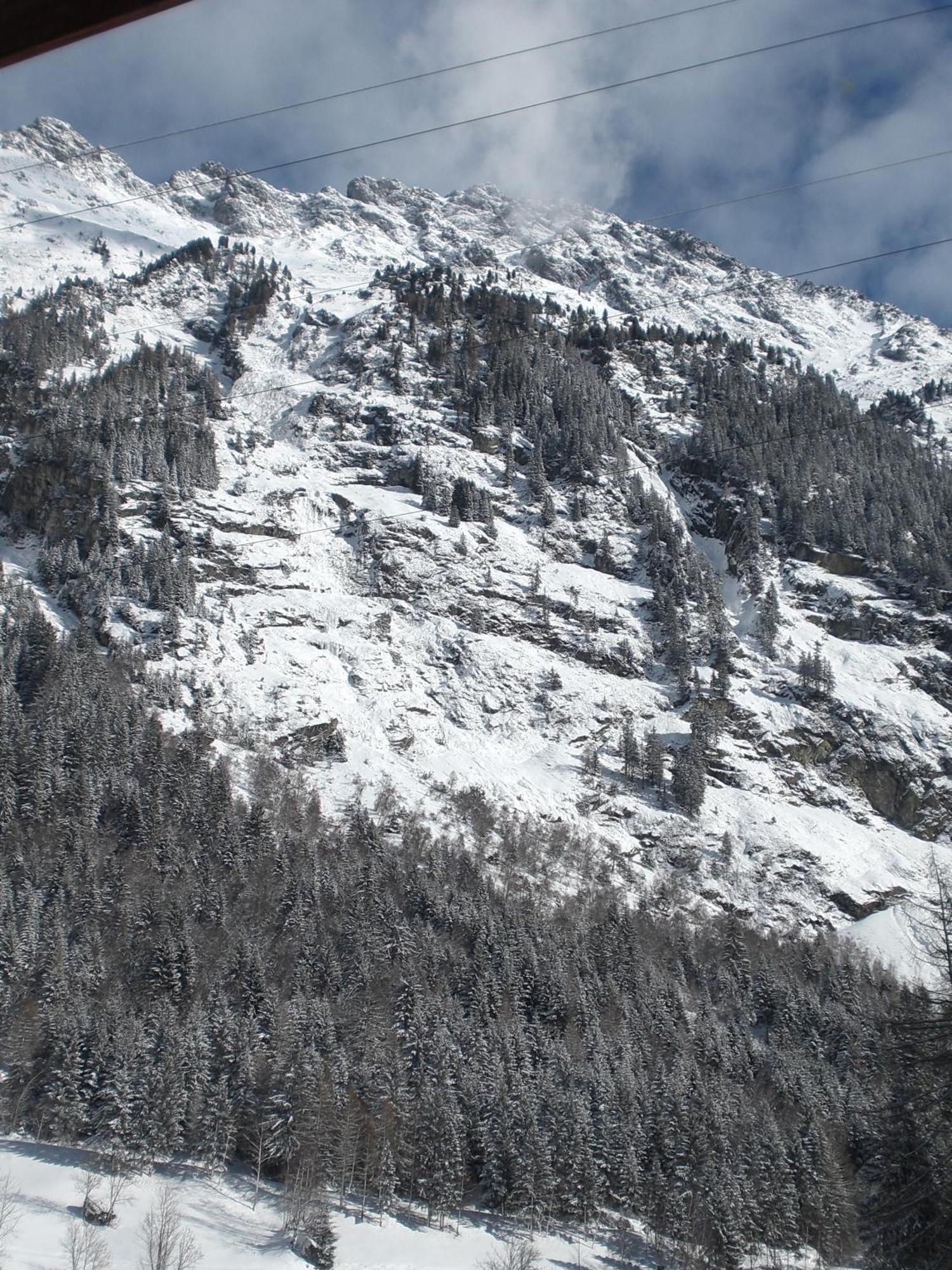 Apart Alpina Huben Längenfeld Esterno foto