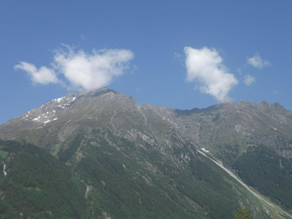 Apart Alpina Huben Längenfeld Esterno foto